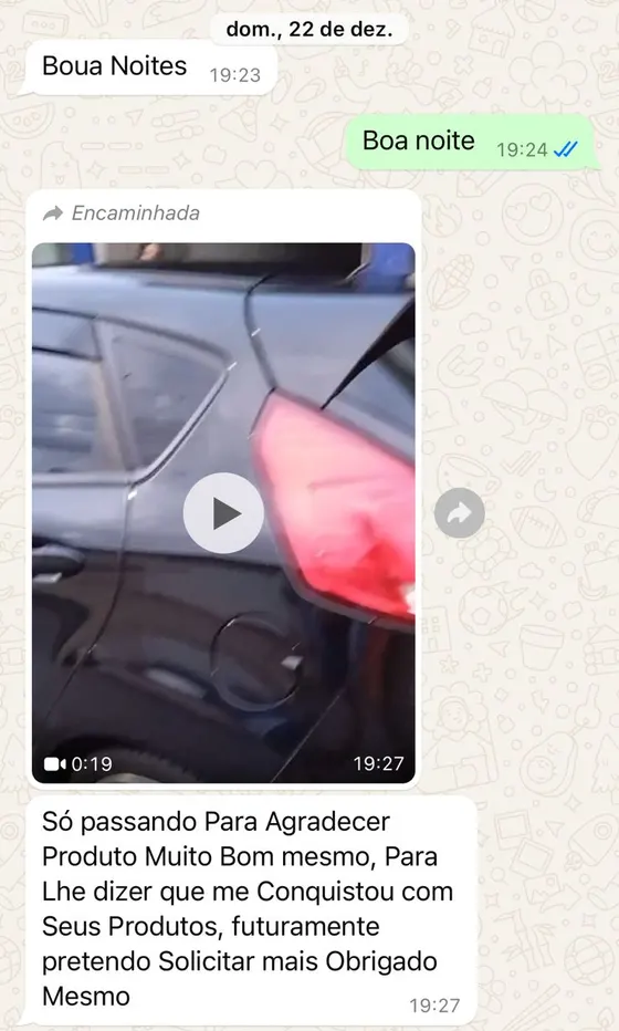 Mensagem de cliente no WhatsApp: só passando para agradecer, produto muito bom mesmo, me conquistou, futuramente pretendo pedir mais